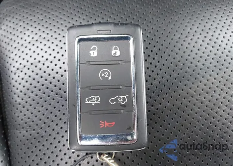 2024 Jeep Grand Wagoneer Series Ii 4X4 z USA, uszkodzony, nr VIN 1C4SJVFP4RS105522